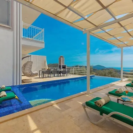4 Bedroom - 3133 Villa *