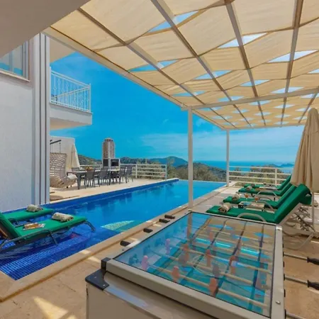 Villa 4 Bedroom - 3133 *
