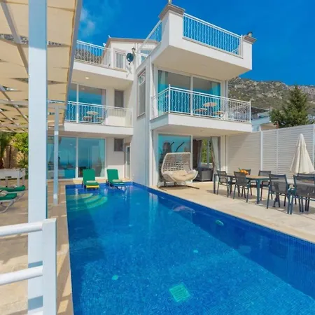 4 Bedroom - 3133 Villa *